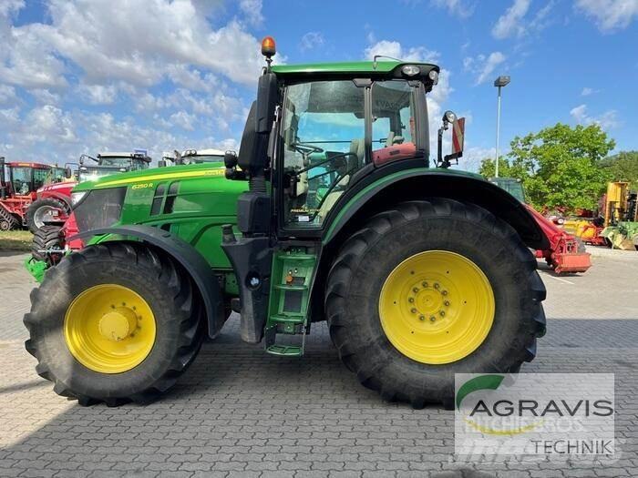 John Deere 6250 R Trattori