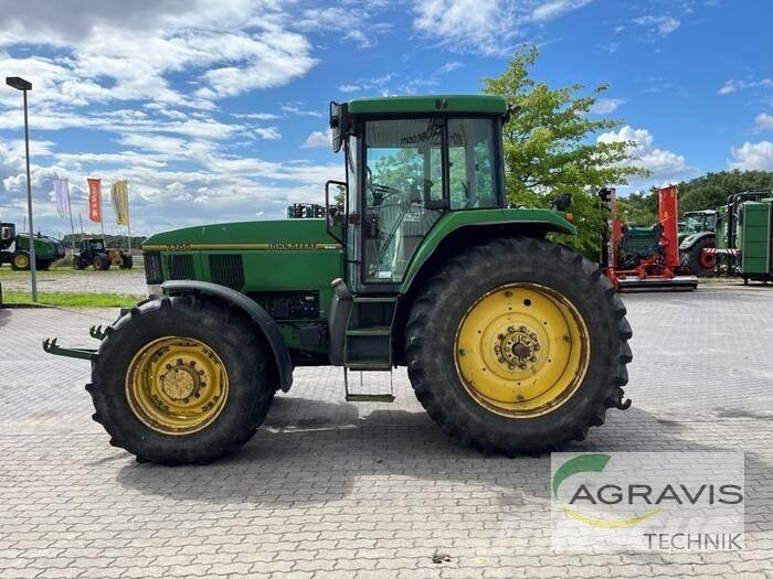 John Deere 7700 Trattori