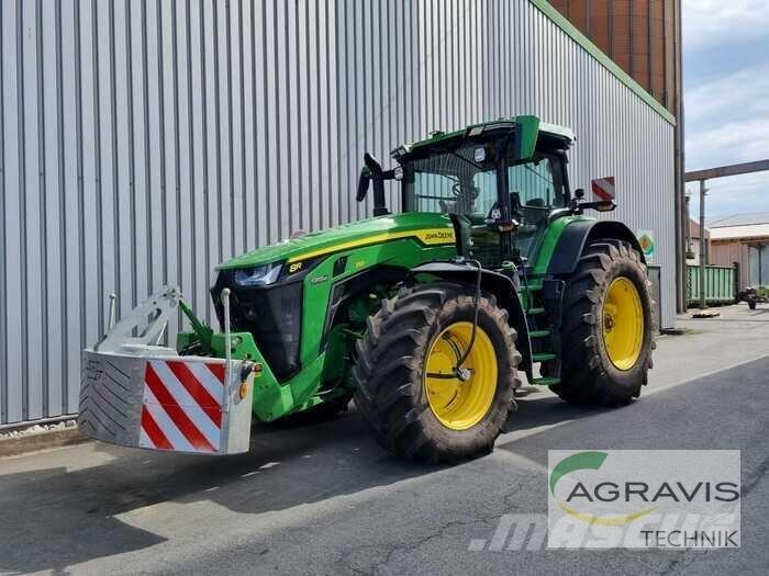 John Deere 8R 310 Trattori