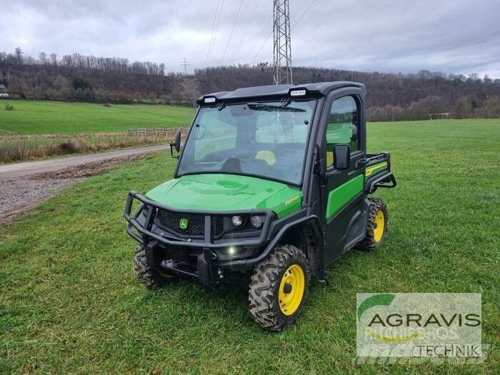 John Deere GATOR Trattori compatti