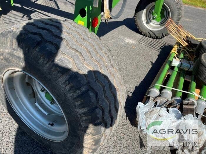 Krone SWADRO TC 880 Ranghinatori