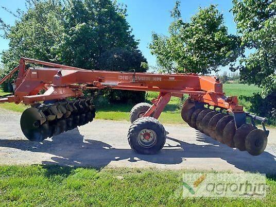 Kuhn XM32 Erpici