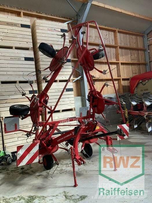 Lely Lotus 770 Ranghinatori