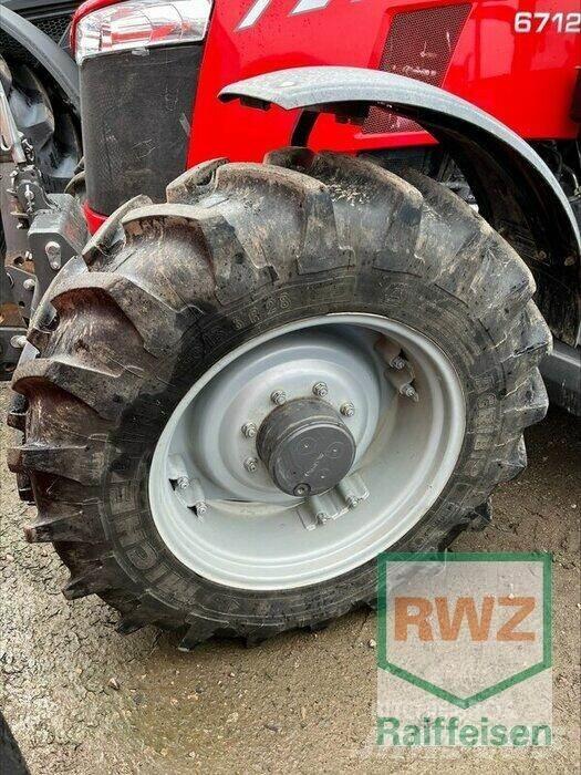 Massey Ferguson 6712 Trattori