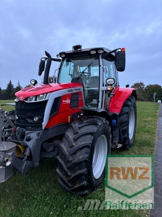 Massey Ferguson 6S 155 Trattori