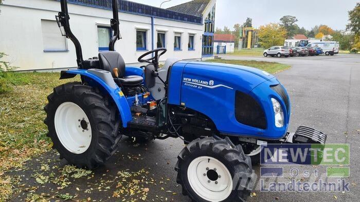 New Holland BOOMER 50 Trattori