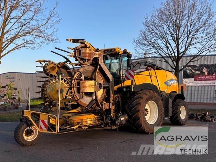 New Holland FR 700 Trince semoventi