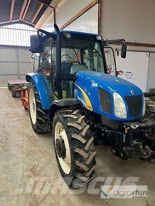 New Holland T5040 Trattori