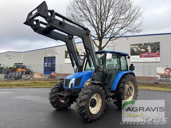 New Holland TLA 100 Trattori