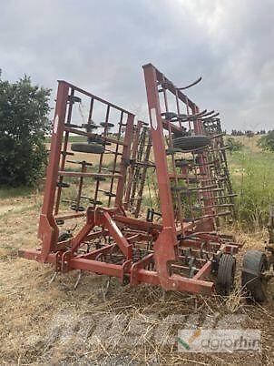  Urga 6.1 Seminatrici combinate