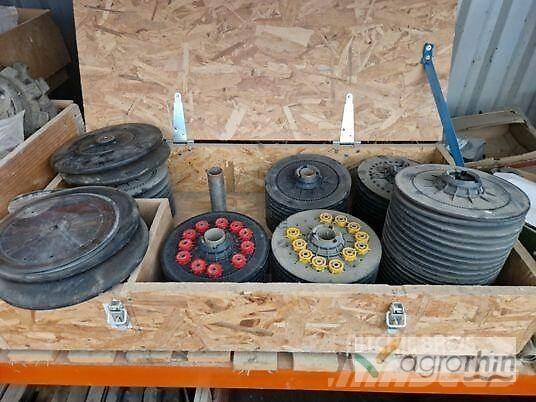 Väderstad TEMPO V11 Perforatrici