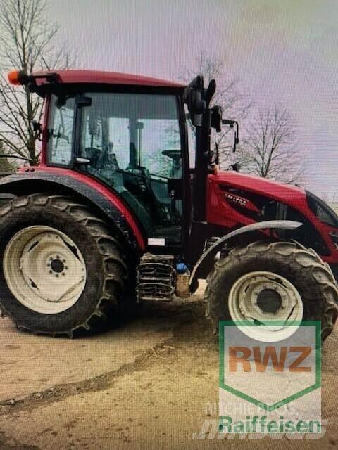 Valtra A85 Trattori