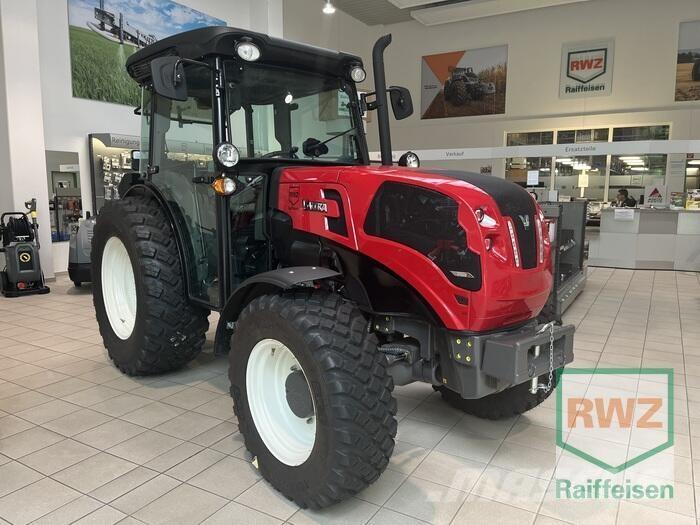 Valtra F105S 2D3 Trattori