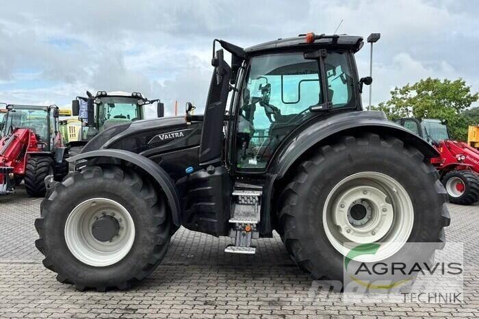 Valtra T 235 D Trattori