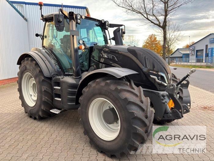Valtra T 235 D Trattori