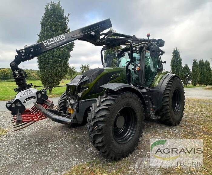 Valtra T 235 D 2A1 Trattori