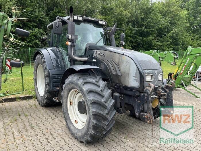 Valtra T202D Trattori