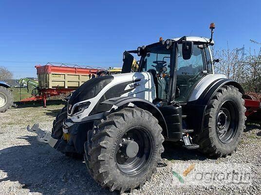 Valtra T215A Trattori
