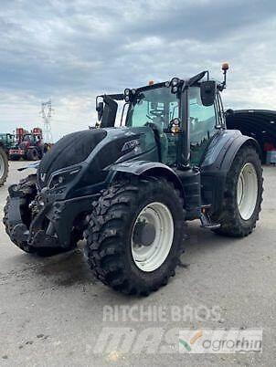 Valtra T234 VERSU Trattori