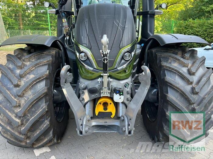 Valtra T255Versu Trattori