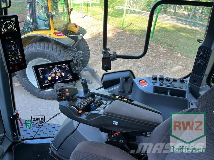 Valtra T255Versu Trattori