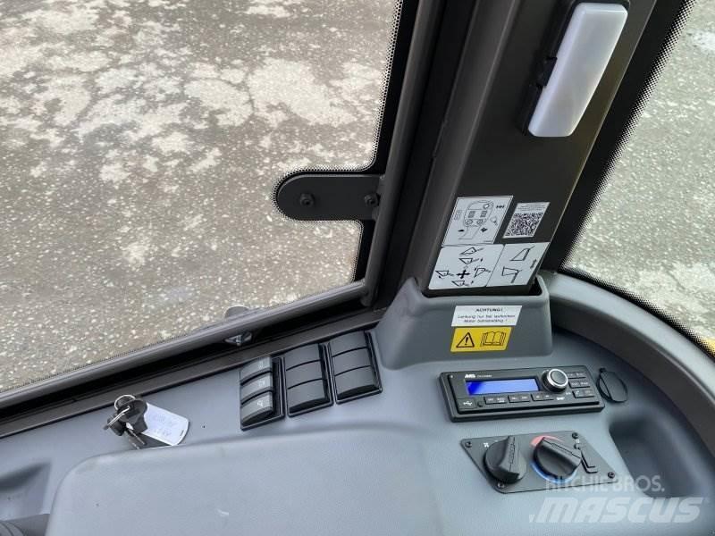 Ahlmann AX 850 Pale gommate