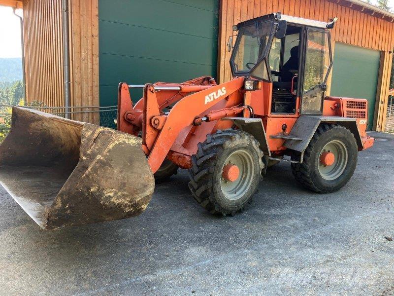 Atlas AR 82 E Pale gommate