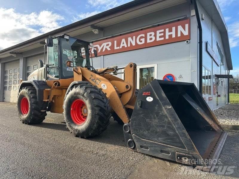 CASE 721 E Pale gommate