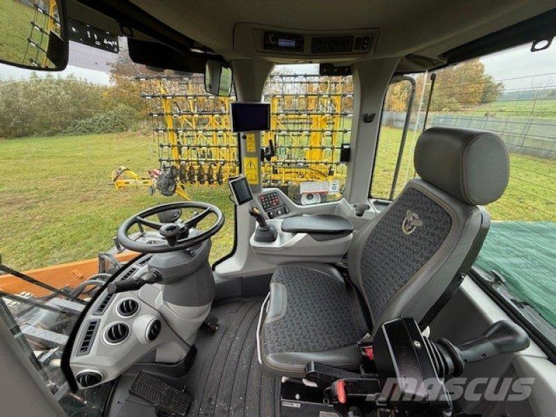 CASE 921G Pale gommate