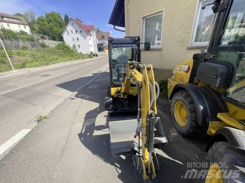 CAT 302CR-05A Miniescavatori