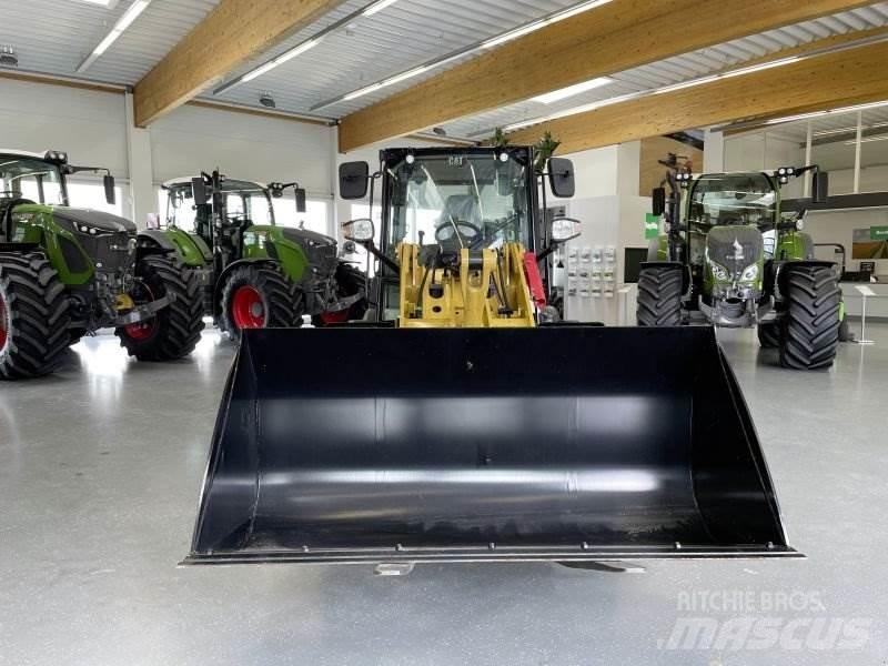 CAT 906-14A T Pale gommate