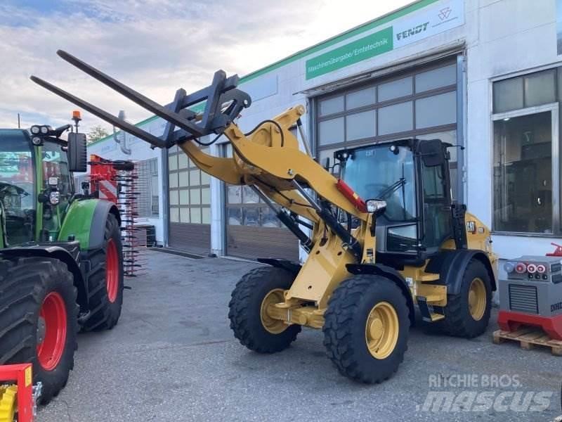 CAT 908 Pale gommate