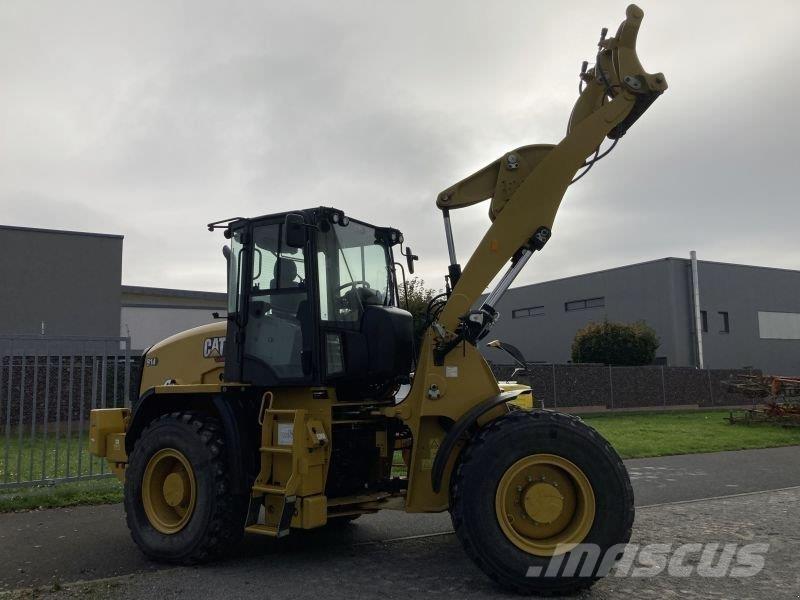 CAT 914-14A Pale gommate