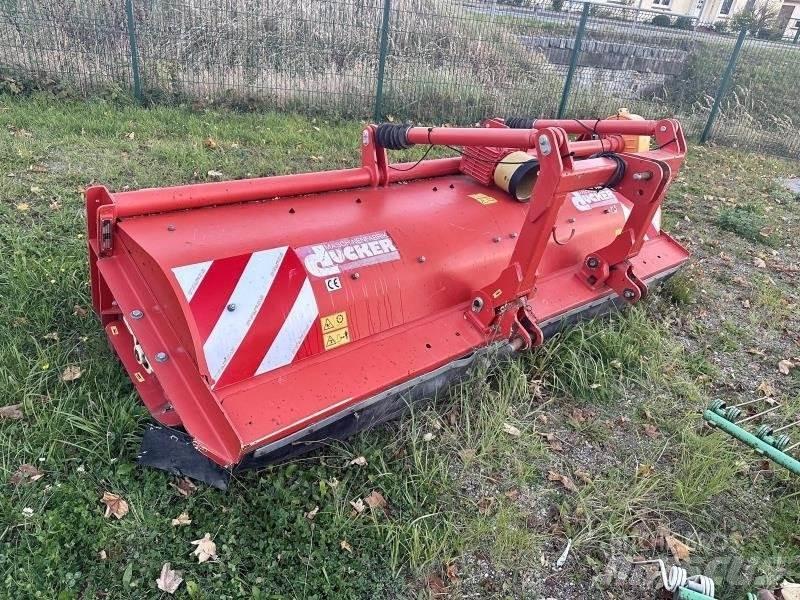 Dücker UM 30 Rivoltatrici di compostaggio