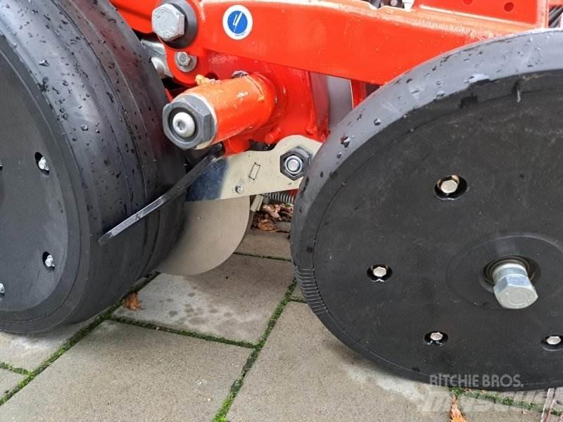 Kuhn Kosma TD Altre macchine e accessori per la semina