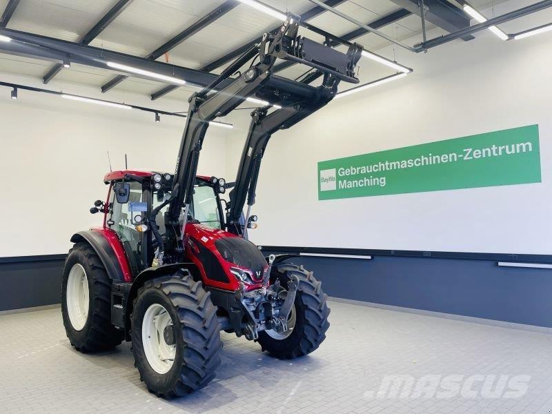 Valtra G135A Trattori