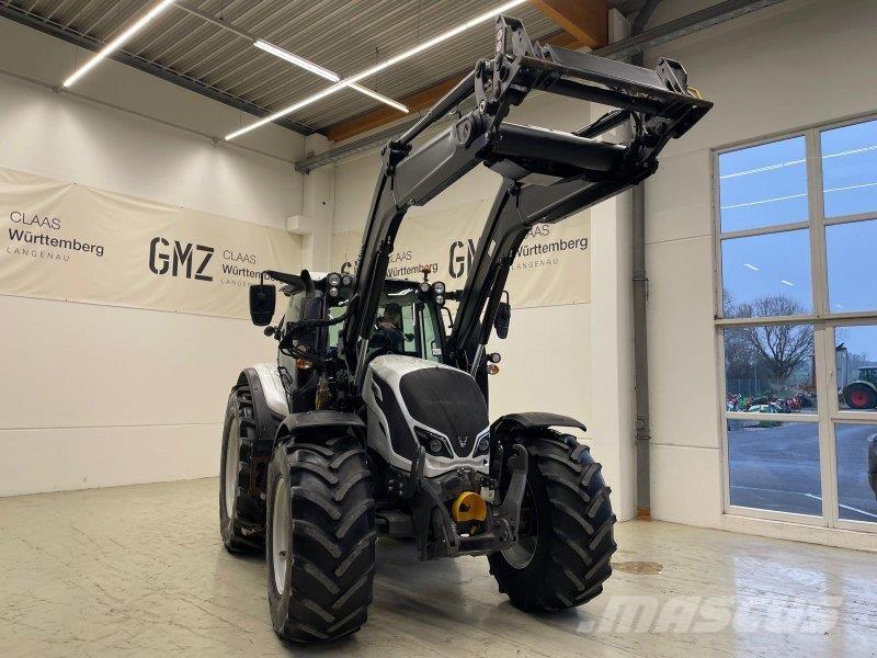 Valtra N154 Trattori