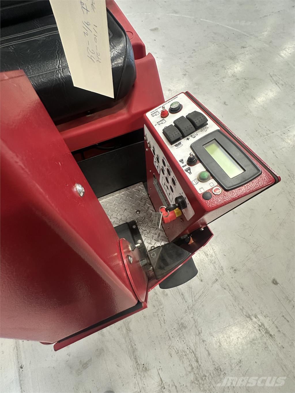 Factory Cat GTX 34-C Movimentazione Materiali - Altro