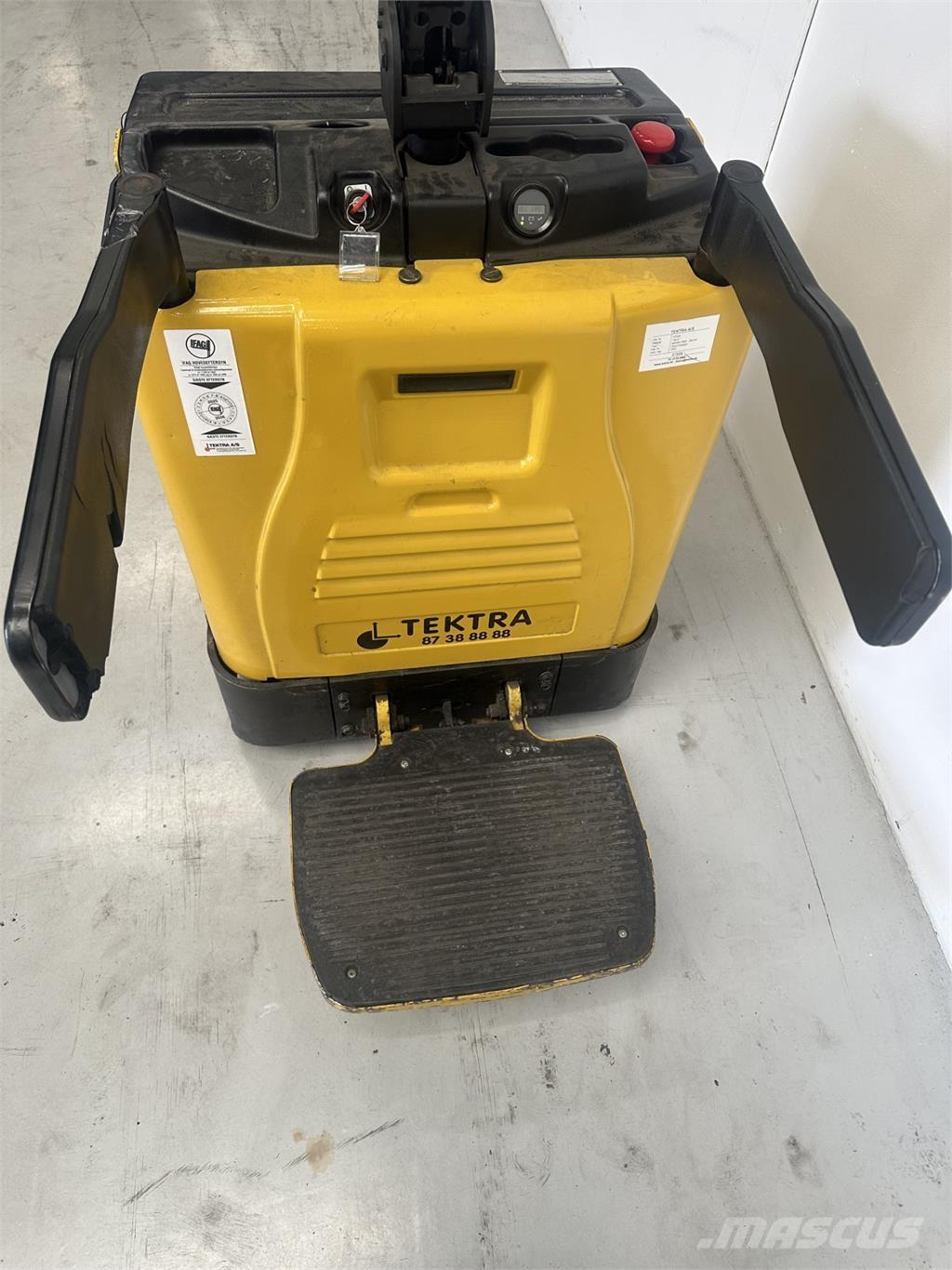 Yale MP20X FBW - 300 AH Carrelli elevatori bassi a piattaforma