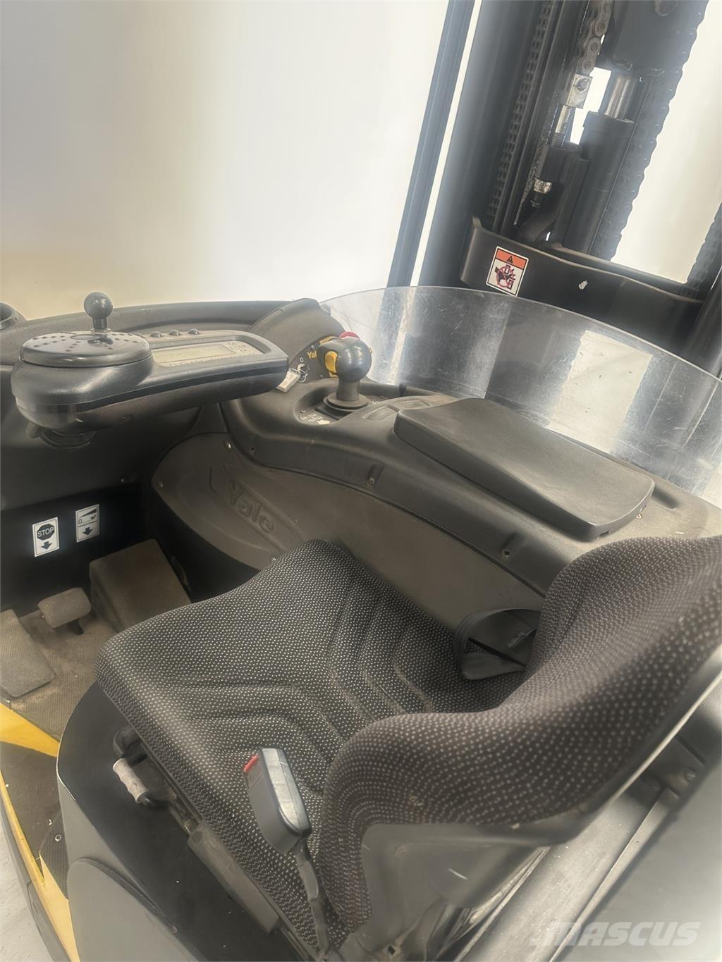 Yale MR16H Carrello retrattile