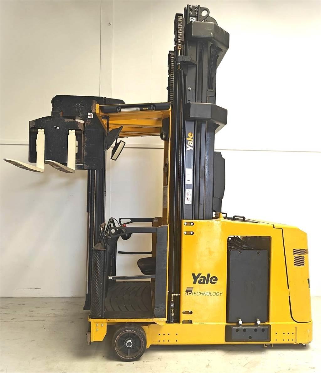 Yale MTC10 Elevatore passaggio stretto