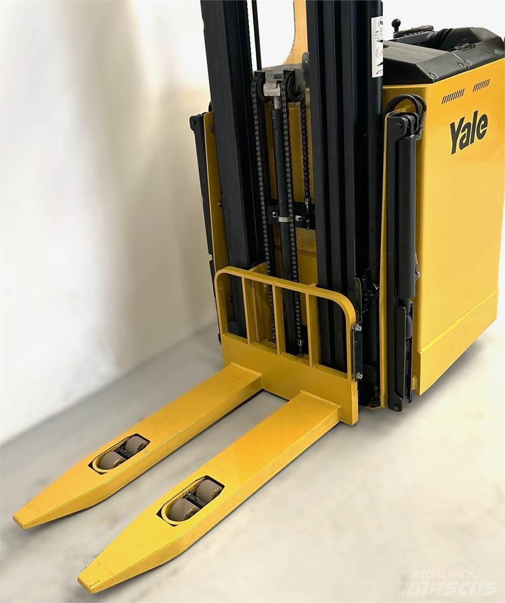 Yale SMS12S Carelli stoccatori  automatici-usati