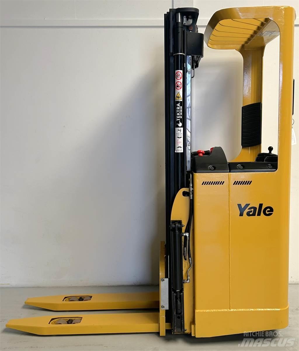 Yale SMS12S Carelli stoccatori  automatici-usati
