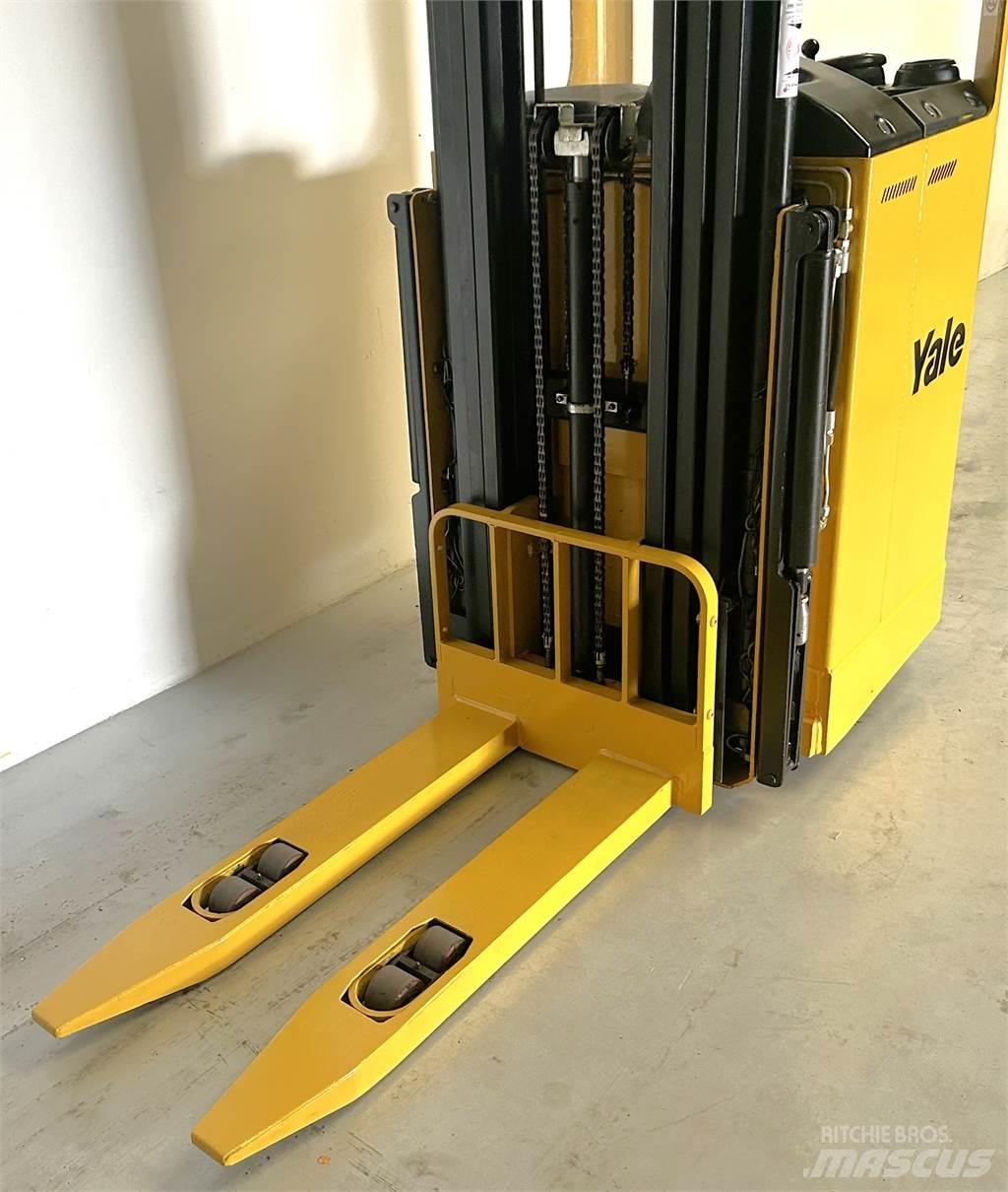 Yale SMS15S Carelli stoccatori  automatici-usati