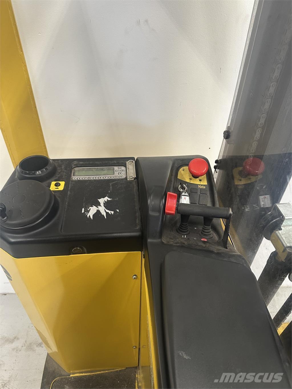 Yale SMS15S Carelli stoccatori  automatici-usati
