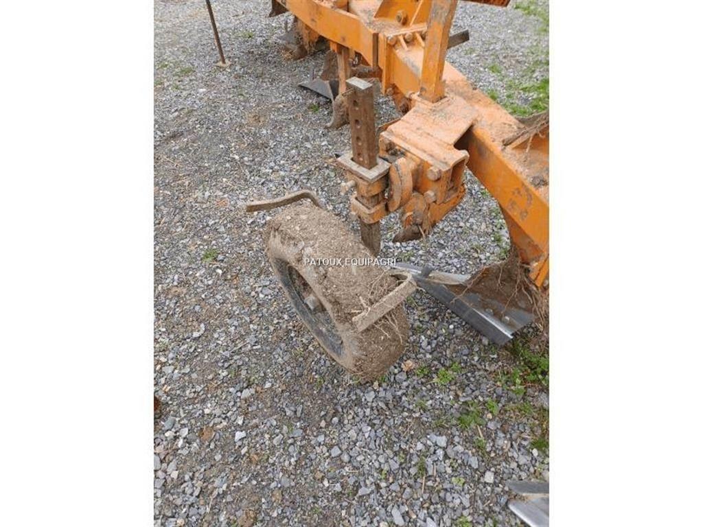 Huard PR65T Aratri convenzionali
