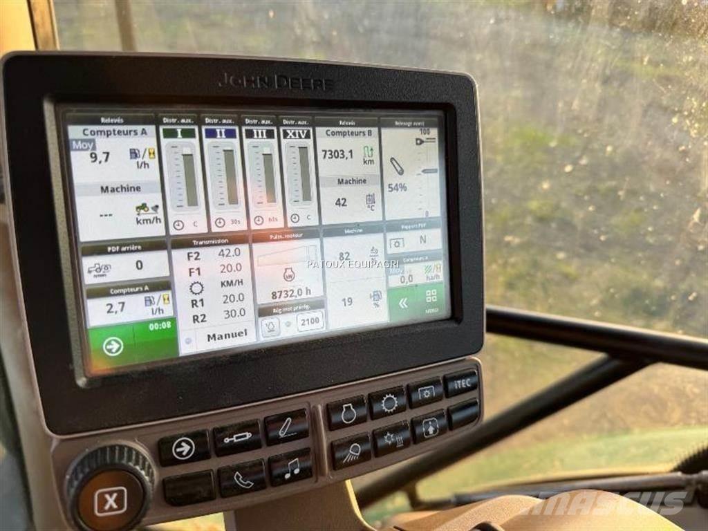 John Deere 6155R Trattori