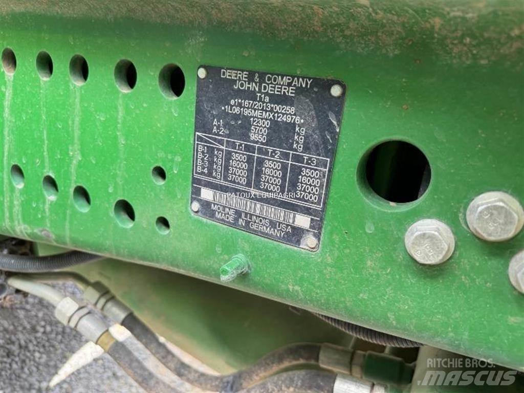 John Deere 6195M Trattori