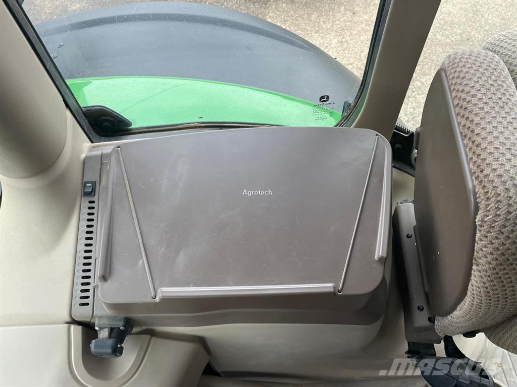 John Deere 6R 195 Trattori