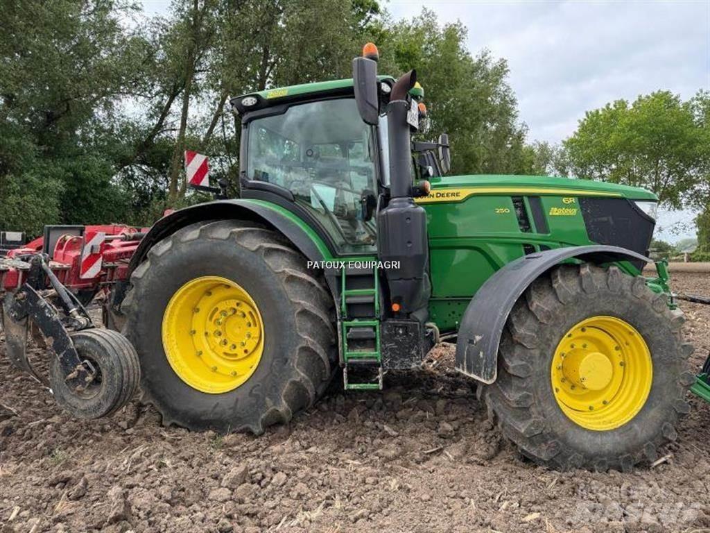 John Deere 6R250 Trattori